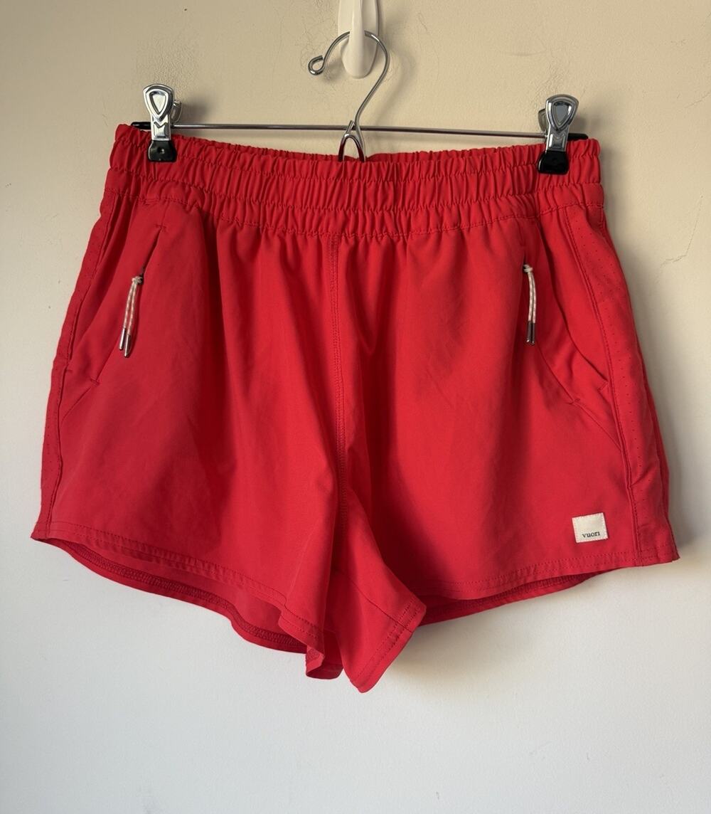 Vuori Dash Short 3” Medium Red Athletic Running Training Pockets Unlined Hike